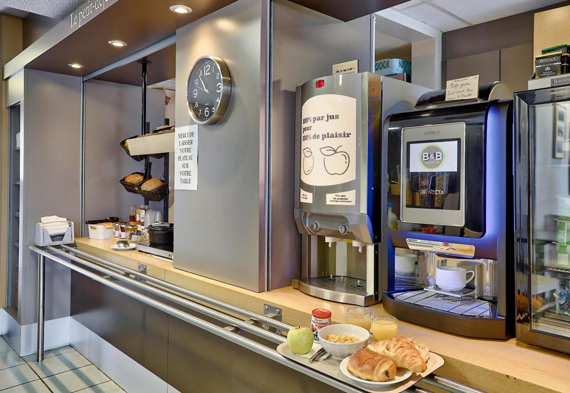 B&B Hotel Clermont-Ferrand Le Brezet Aeroport Екстериор снимка