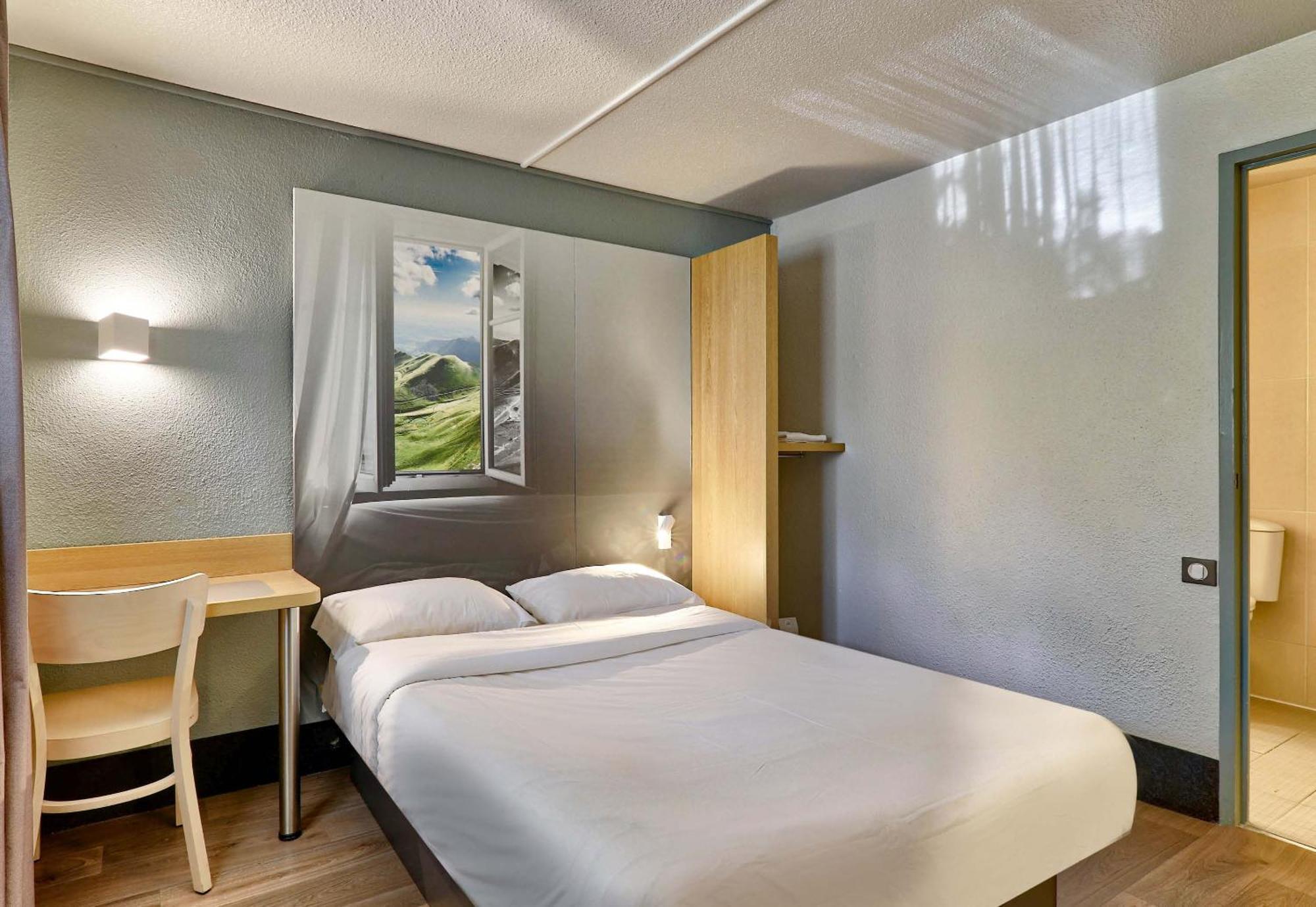 B&B Hotel Clermont-Ferrand Le Brezet Aeroport Екстериор снимка