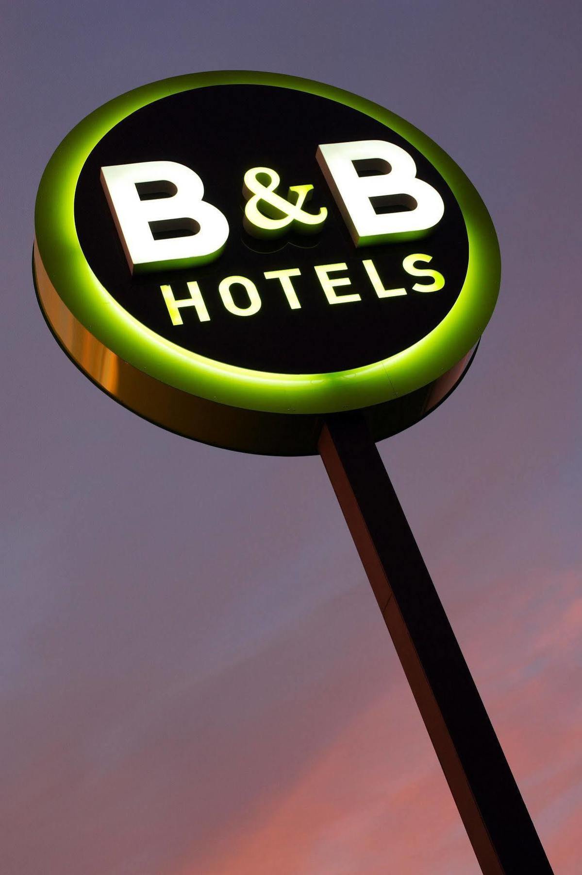 B&B Hotel Clermont-Ferrand Le Brezet Aeroport Екстериор снимка
